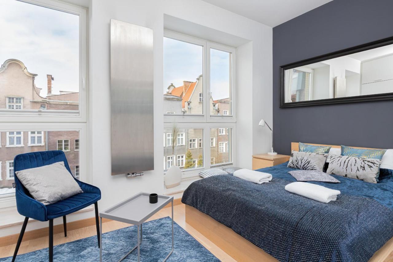 Old Town Neptun Apartments By Noclegi Renters Гданск Екстериор снимка