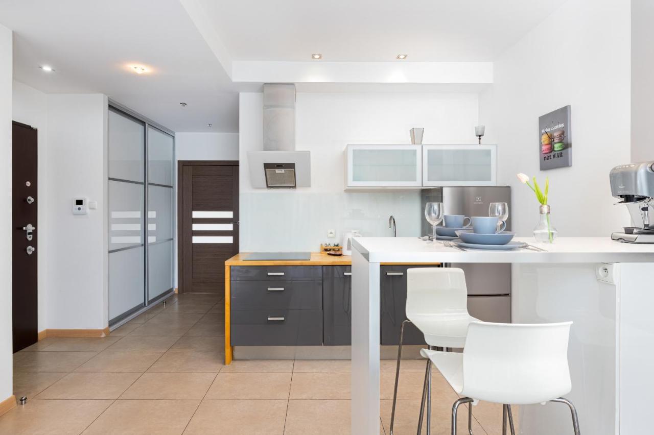 Old Town Neptun Apartments By Noclegi Renters Гданск Екстериор снимка
