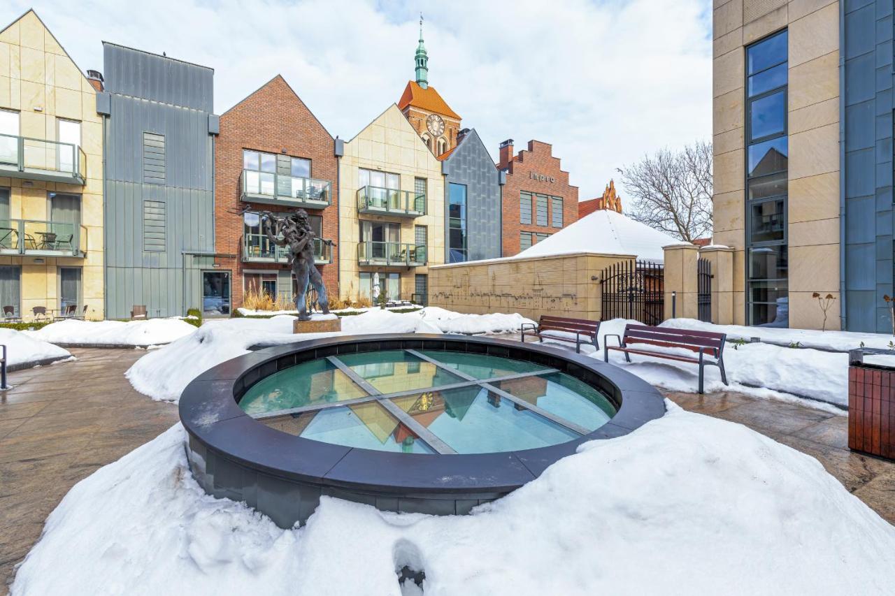 Old Town Neptun Apartments By Noclegi Renters Гданск Екстериор снимка