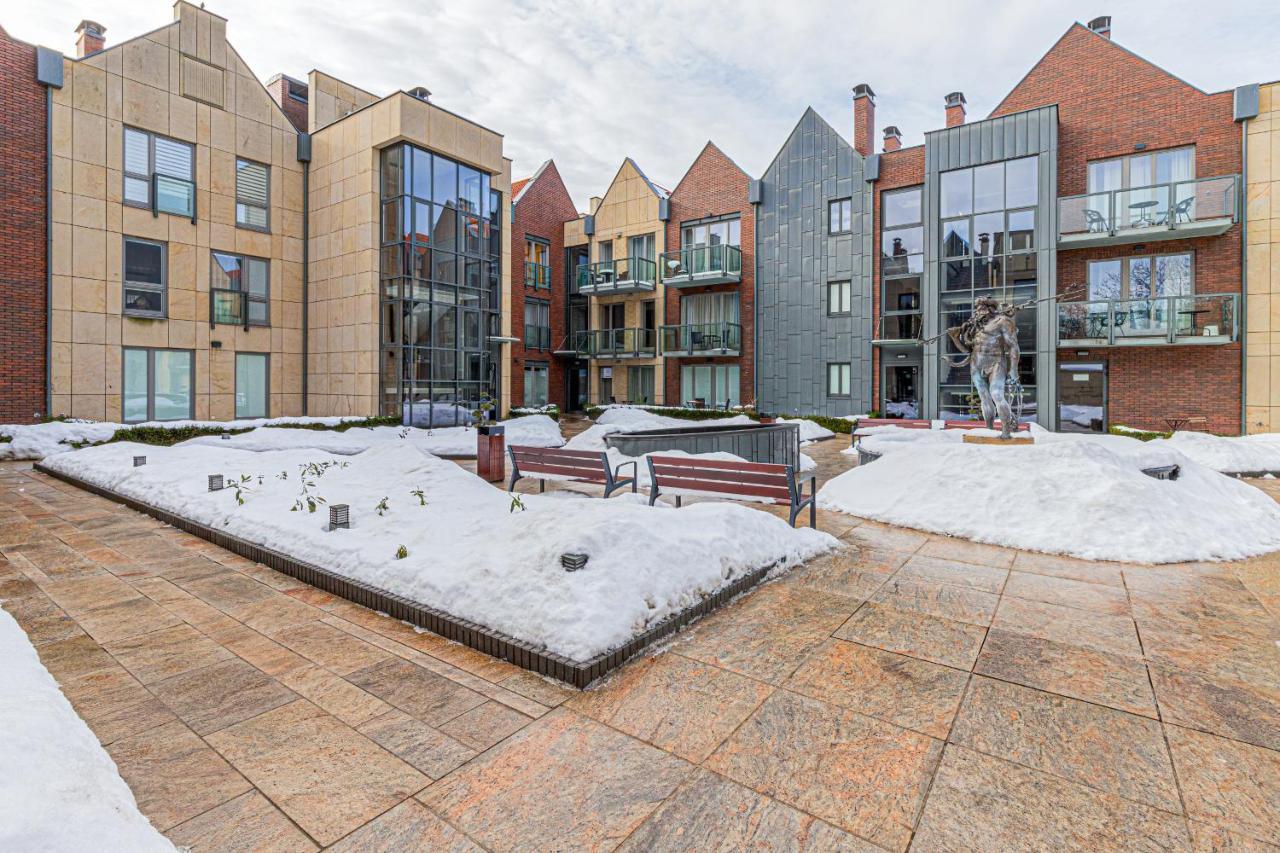 Old Town Neptun Apartments By Noclegi Renters Гданск Екстериор снимка